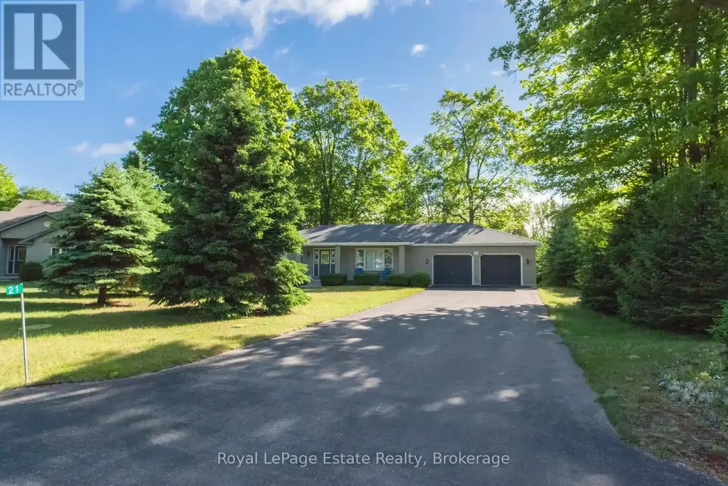 21 Sauble Woods Crescent, South Bruce Peninsula